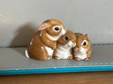 John Beswick bunnies trio cute ceramic ornament rabbit bunny