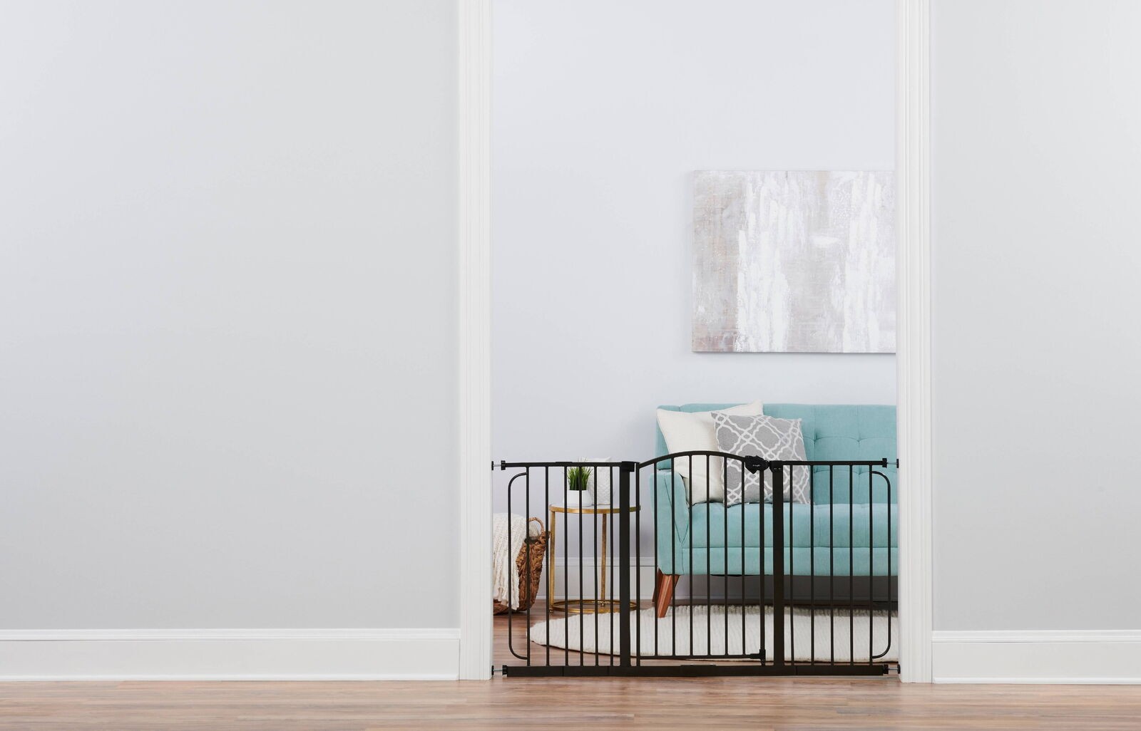 58 In Extra Wide Arched Decor Baby Safety Gate Extra Wide All-Steel Construction