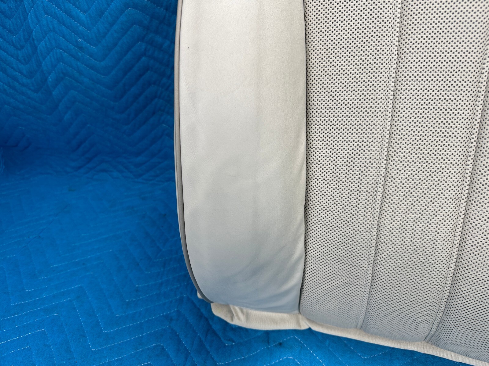 Bentley Cont Flying Spur Front Driver's Seat Upper Cushion Ivory 2008-2012 OEM