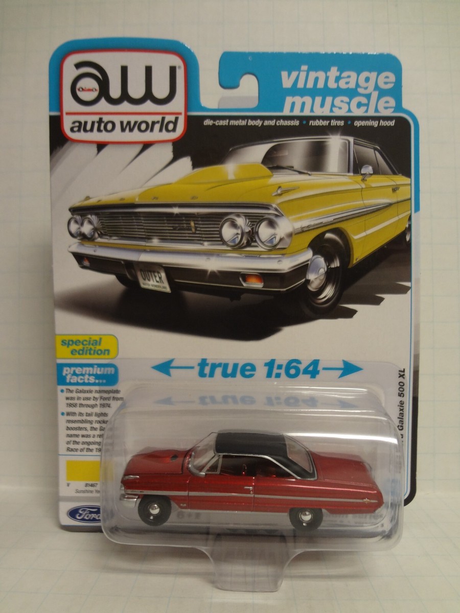 1/64 ミニカー オートワールド チェイス 2台 Auto World Ultra Red CHASE 1964 Ford Galaxie 500 XL AW64482A