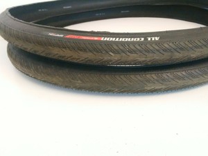 specialized nimbus 700 x 32c