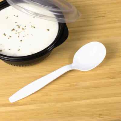 Karat PS Plastic Extra Heavy Weight Soup Spoons - White - 1,000 ct, U2022W
