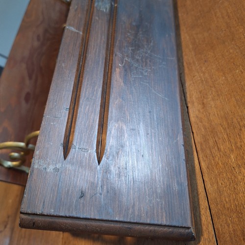 2 Vintage Teller/5 Haken Becher Holzregale mit goldfarbenen Metallwirbel Klammern 30" "LESEN" - Bild 10 von 24