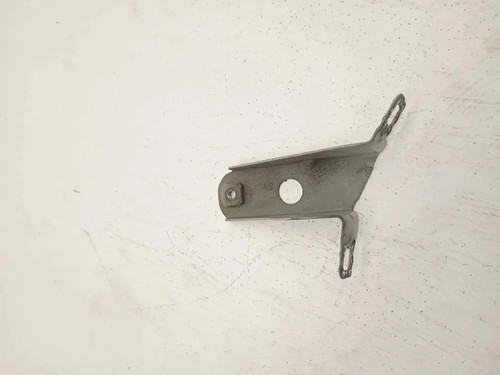 BMW 3 F30, F80 Kotflügelhalter vorne rechts 9252114 3.00 Diesel 2016 33192678