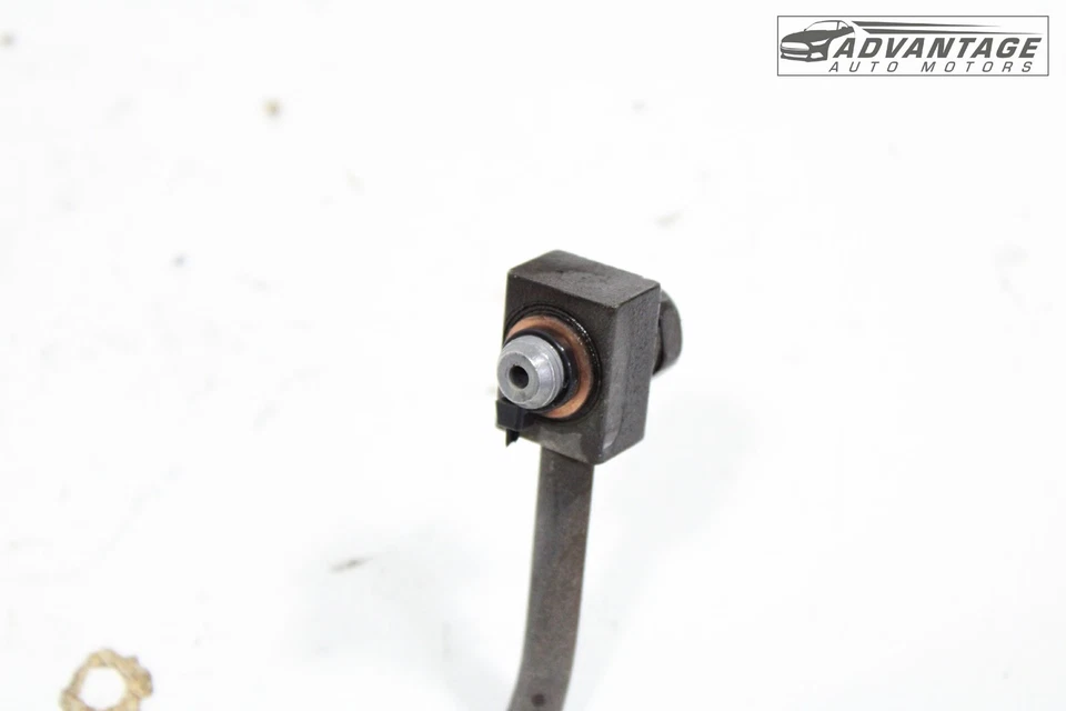 MANGUERA DE FRENO TRASERA IZQUIERDA IZQUIERDA CHRYSLER VOYAGER FWD 2020-2024 Foto 4 de 4