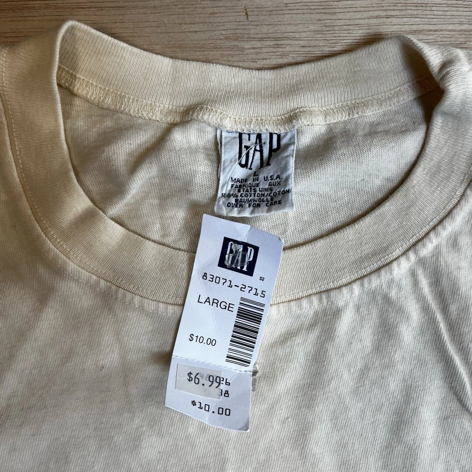 复古全新带标签 GAP 无袖衬衫男式 L 美国制造 80 年代单针背心象牙白 — 第 2/4 张图片