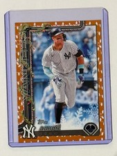 2023 Topps Holiday Aaron Judge New York Yankees Baseball Card