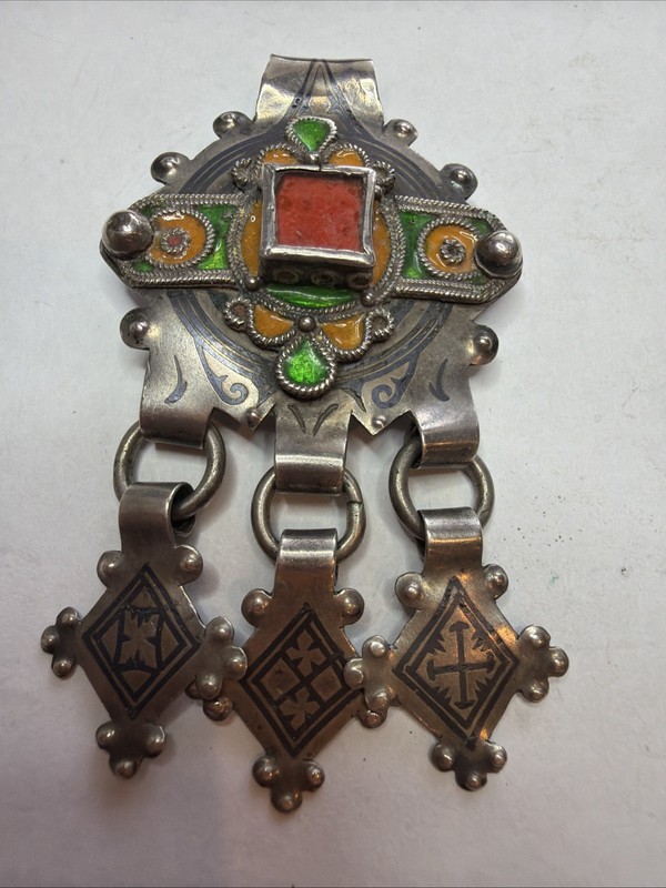 Antique Moroccan Berber Silver Tabzimt Fibula Pendant Enamel Coral Glass A18