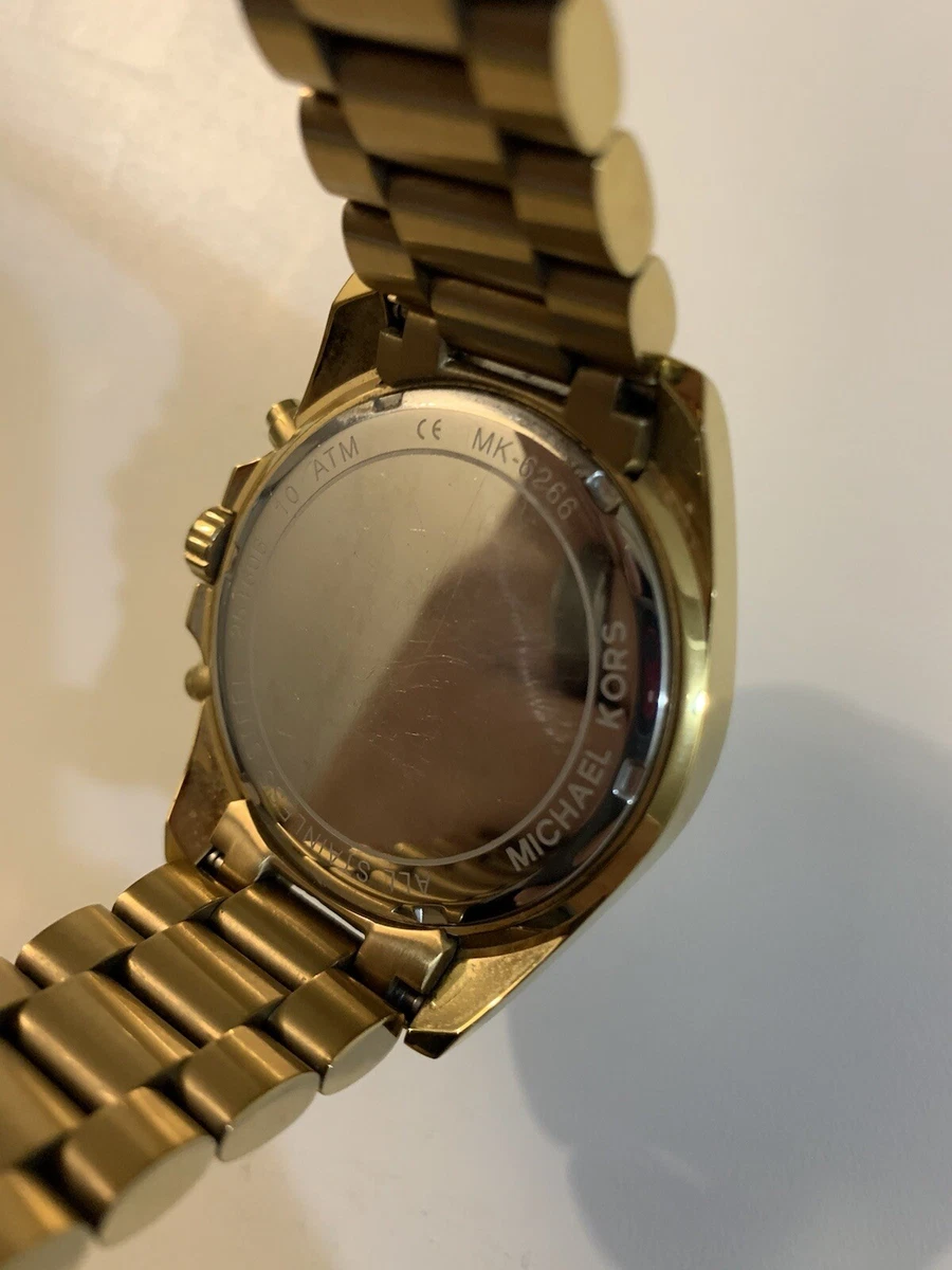 Michael Kors Oversized Bradshaw Gold Tone with White Interior