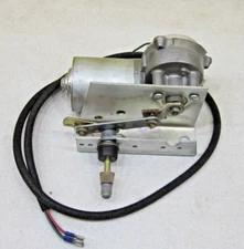 wiper motor assembly 12 Volt Made in USA American Bosch-Tractors, combines