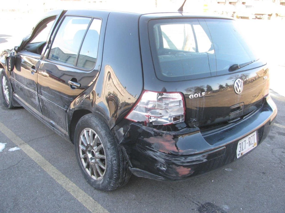 Used Fuel Pump fits: 2005 Volkswagen Golf Pump Only 1.9L turbo diesel injection - Image 3 of 4