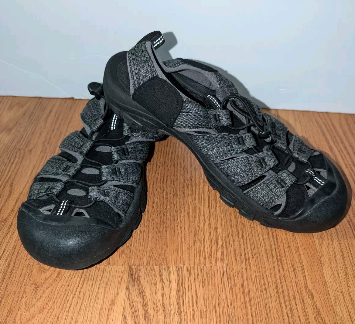 Sandali da trekking impermeabili KEEN Newport H2 nero grigio taglia 11 5 pesca acqua