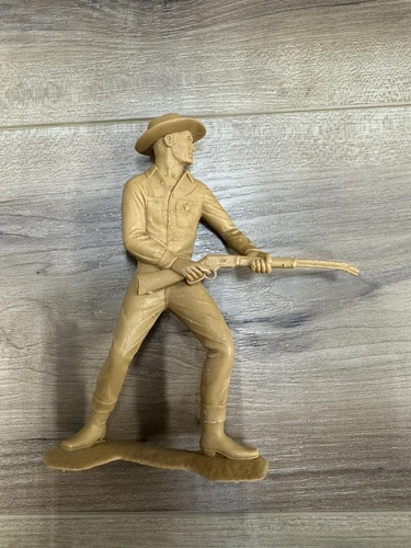 Vintage Louis Marx Co. Sheriff With Rifle Plastic Figure 5.5" cowboy plastic