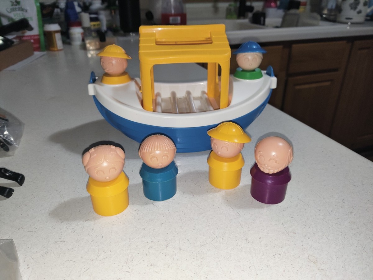 Tupperware Tuppertoys Noah’s Ark w/ People Boat Bath Water Toy