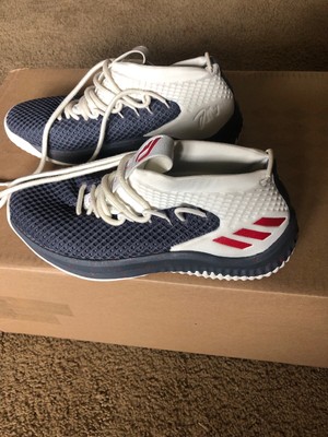 mi adidas basketball shoes