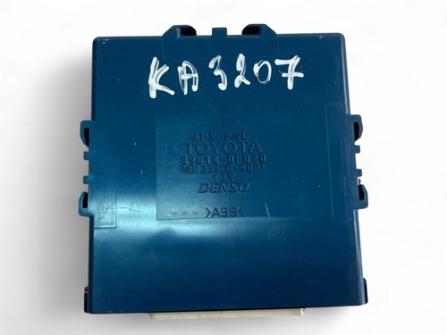 TOYOTA COROLLA Sedan E12 Steuergerät 89618-0F020 30423381