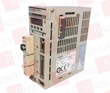 OMRON R88D-WT02HL / R88DWT02HL (NEW IN BOX)