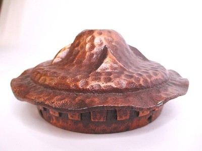 Vintage Arts & Crafts 3-5/8'' shade holder - hammered with copper finish - rare