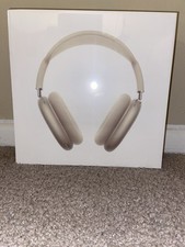 Apple AirPods Max 2nd GenerationUSB-C Headphones Starlight