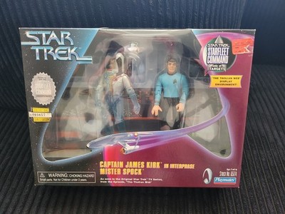 ''STAR TREK TWIN PACK TARGET ALIEN SERIES KIRK/SPOCK (THE THOLIAN WEB) (RAR)''