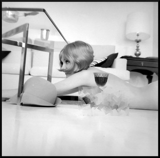 Serge Jacques Négatif photo 6x6 N&B – Paris Hollywood – Nude Vintage