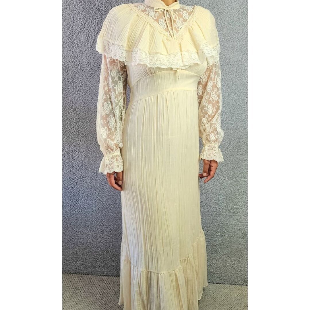 VTG Handmade Dress Womens Medium Ivory 60s 70s La… - image 1