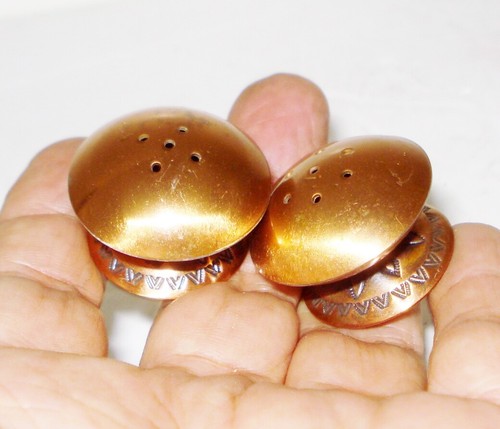 VINTAGE 1970'S USA COPPER SALT & PEPPER SHAKERS ENGRAVED NATIVE DESIGN NR