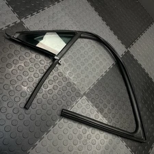 2025 Kia K5 Front Left LH Door Quart Window Vent Glass W/ Weather Strip Seal OEM