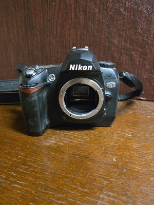 Nikon D70 DSLR Camera Body Only Tested Working