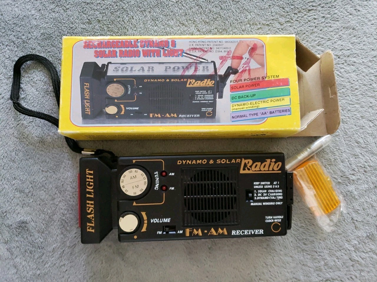 Rechargeable Dynamo &Amp; Solar Radio With Light. For Emergency Kits