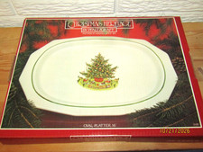 Pfaltzgraff Christmas Heritage Serving Platter 16" Holiday Tree in Box