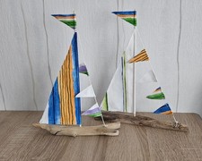 2 Segelboote aus Treibholz Schwemmholz Schiffchen Deko maritim handgefertigt