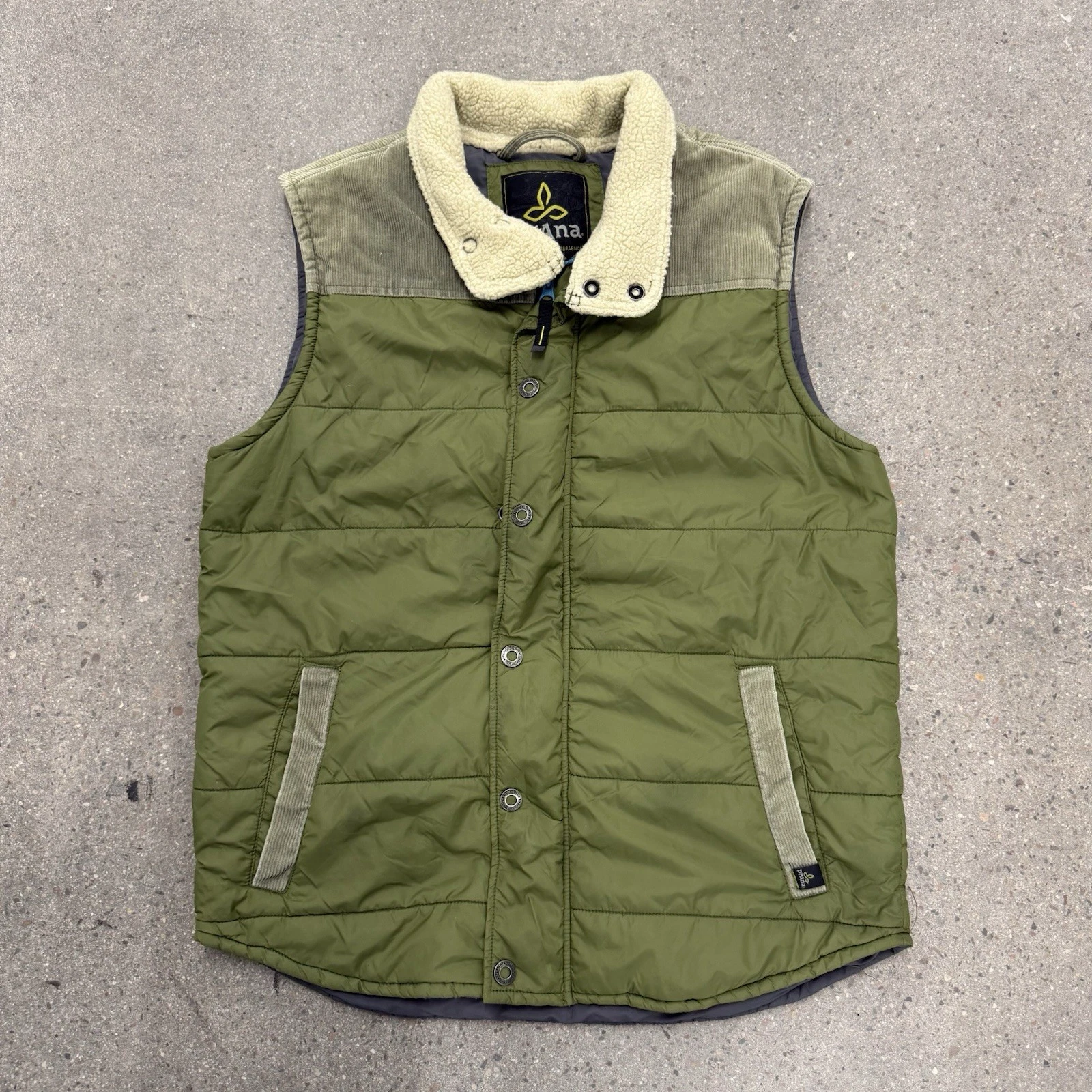 Prana Puffer Vest Mens Medium Cord Accent Outdoor Hiking Green