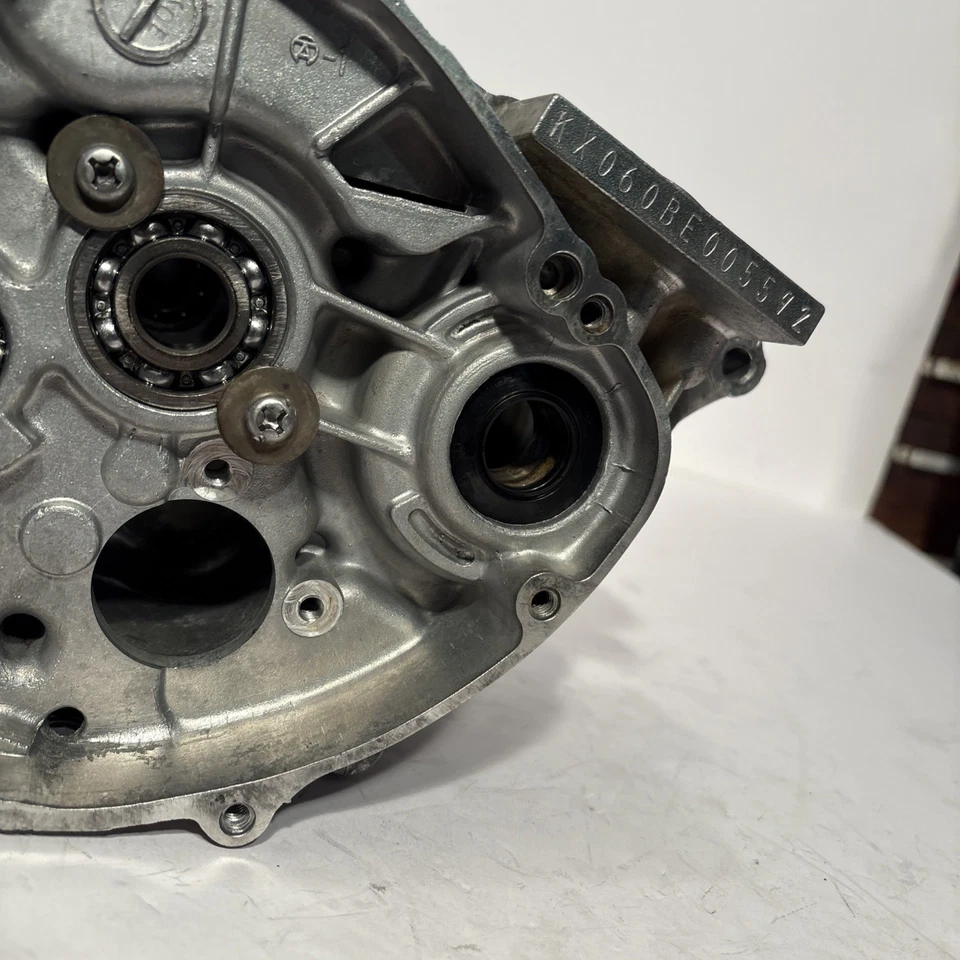 1983-2003 Kawasaki KX60 KX 60 ambos os estojos de manivela do motor 14001-5151 e 14001-1317 - Imagem 4 de 4