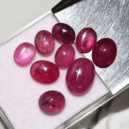 9 pezzi Mozambico rubino naturale alta qualità 8 mm-12 mm ovale cabochon pietre preziose sfuse - Foto 5 di 12