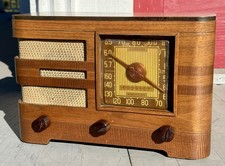 1942 Crosley 62TD Antique Radio - Restored /Works!