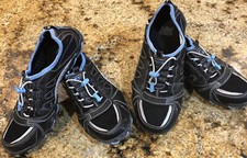 HYBRID BODY GLOVE womens 9 Pullstring Water Lot of 2 Sneaker