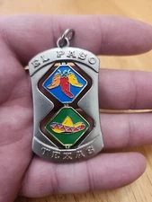 Vintage Metal El Paso, TX Souvenir Keychain Sombrero And Hot Peppers