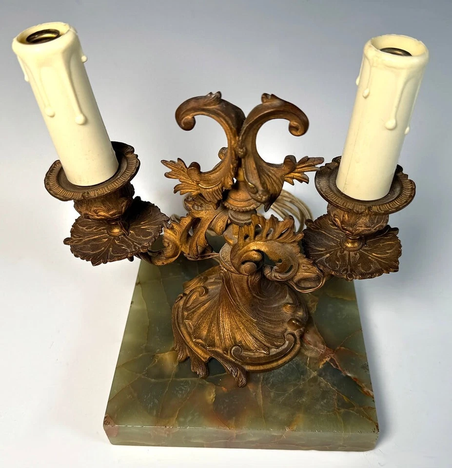 Antigua lámpara candelabro francesa Art Nouveau del siglo XIX, base de mármol Foto 3 de 4