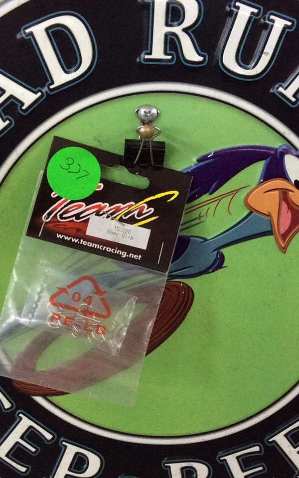 Team C Racing HTCT02088 Body Clip - Image 2 of 2