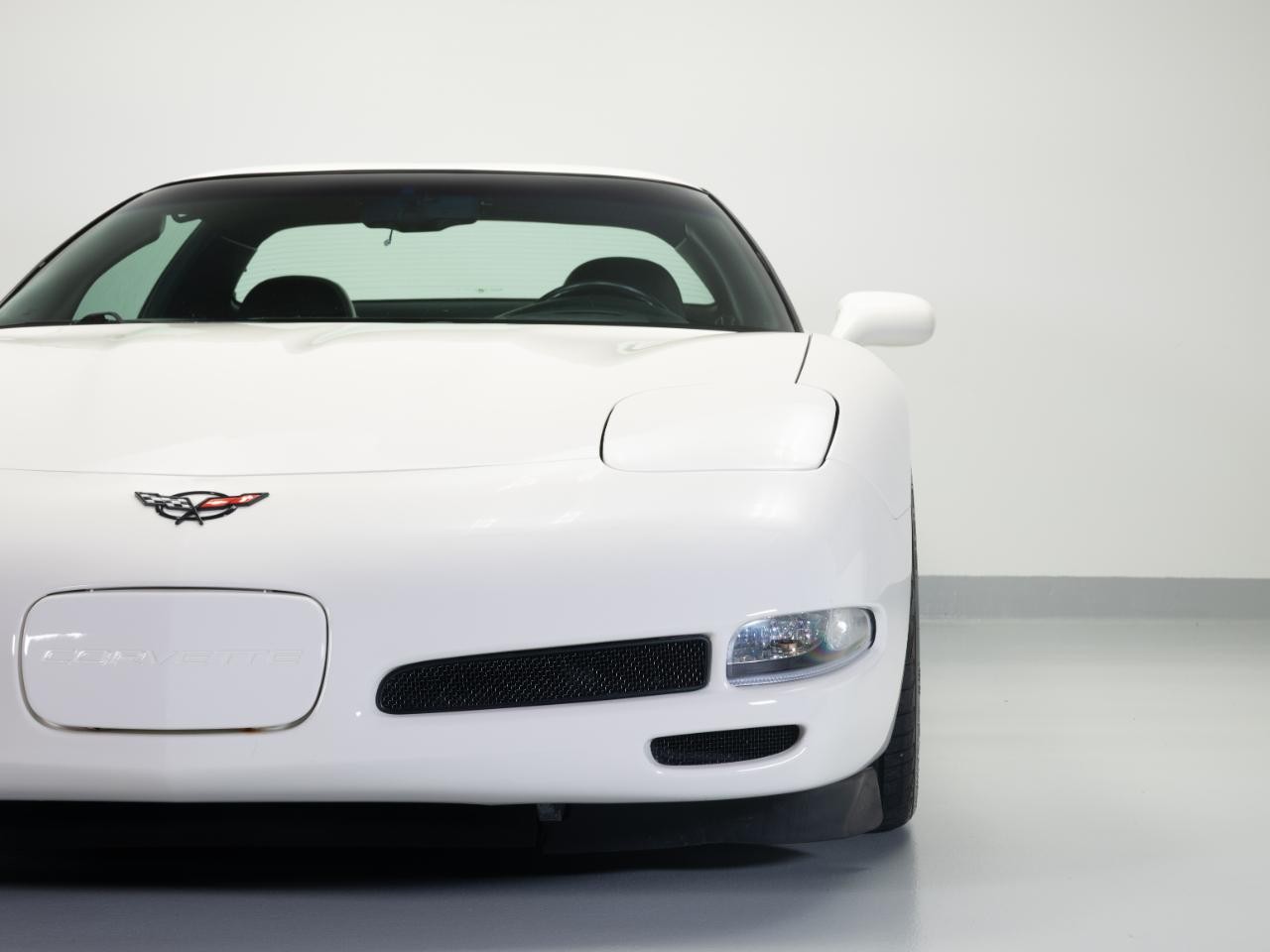 2001 White Chevrolet Corvette   | C5 Corvette Photo 8