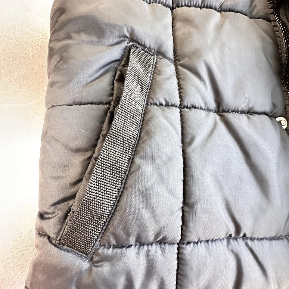 Old Navy Boys Puffer Winter Zip-Up / Button Vest Dark Blue Gray Size 6* - Image 4 of 4