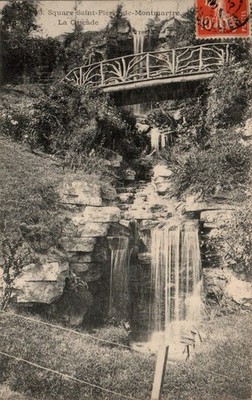 CPA - Square Saint-Pierre-de-Montmartre - La Cascade