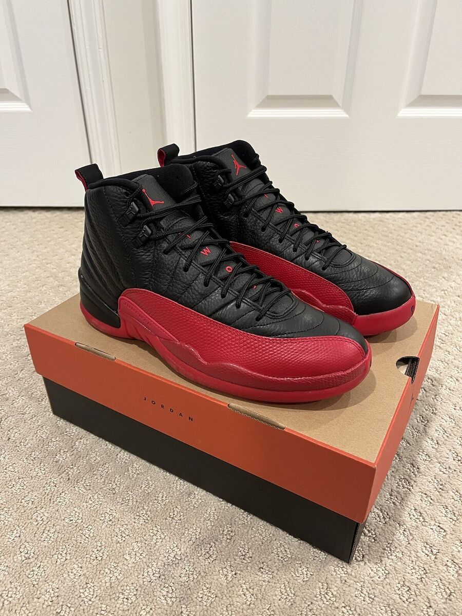 Size 10 - Nike Air Jordan 12 Retro High Flu Game 2016 Size 10 - Nike Air Jordan 12 Retro High Flu Game 2016