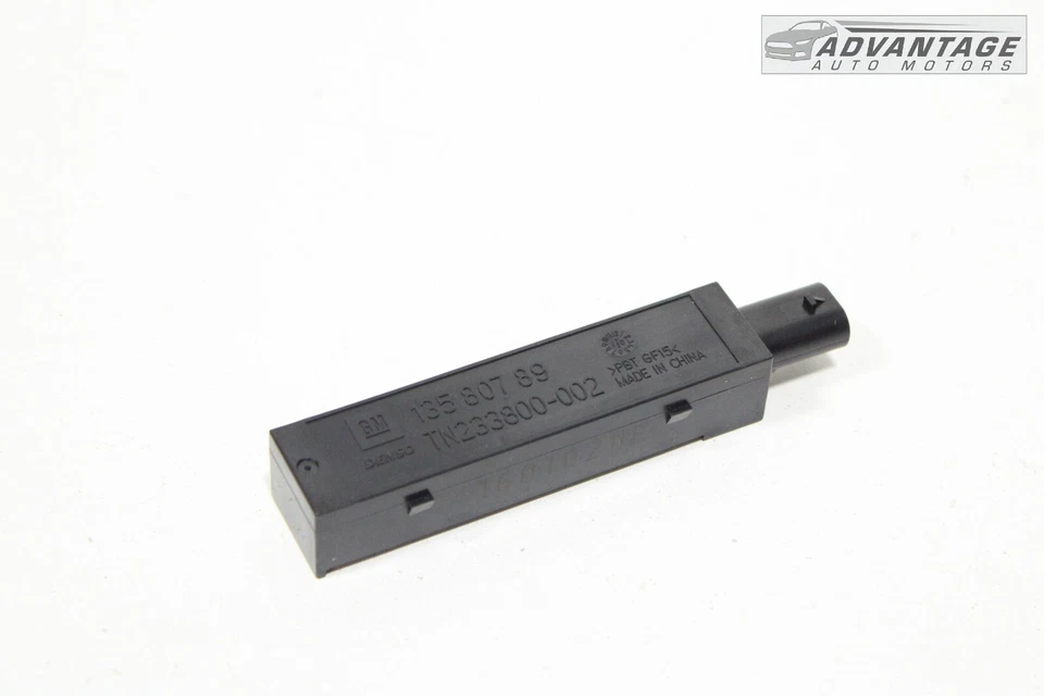 Unidad módulo receptor antena entrada trasera sin llave Buick Lacrosse 2017-2019 OEM Foto 3 de 4