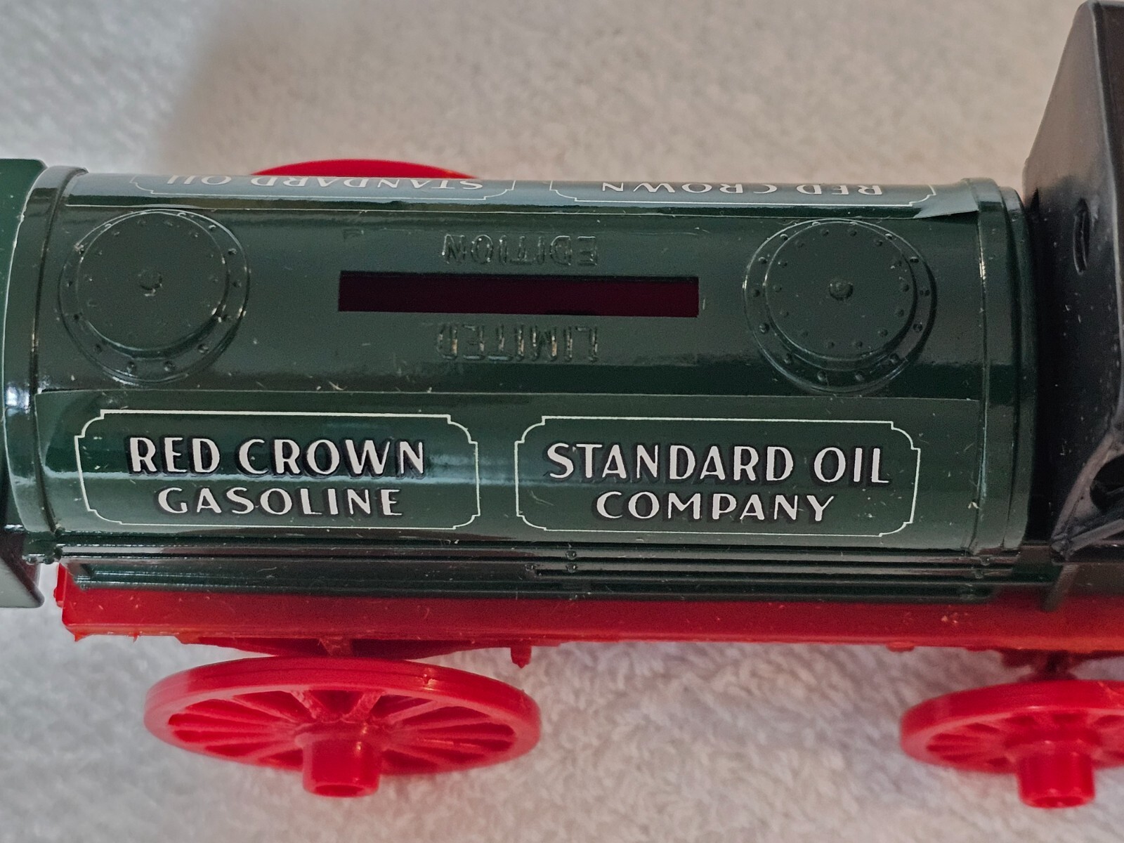 Ertl 1893 Horse Drawn Diecast Tankwagon Bank Amoco Crown Gasoline Standard Oil