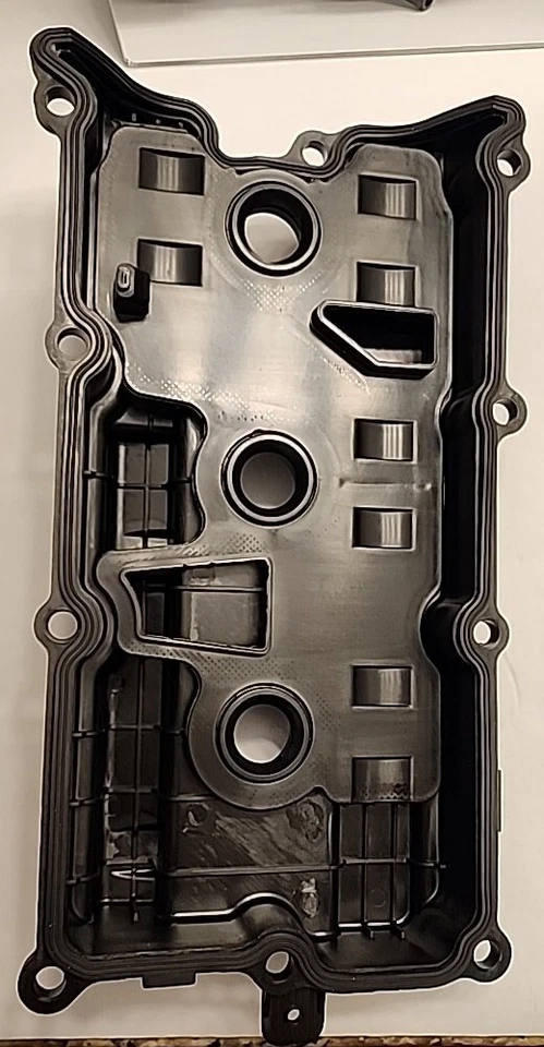 Cubierta de válvula de motor compatible con INFINTI, NISSAN modelos 2002-2009 Dormon 264-984 Foto 2 de 2