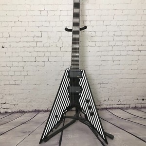 Pink Flying V | eBay