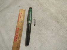 Vintage Parker Fountain Pen Green