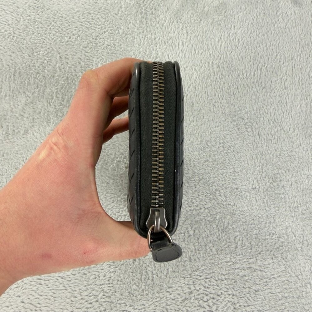 Bottega Veneta Intrecciato Lambskin Zip Around Long Black Wallet Made in Italy thumbnail 5